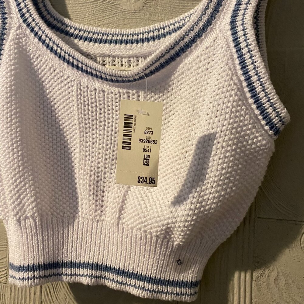 NWT Aeropostale Cropped tank top - Picture 2 of 5